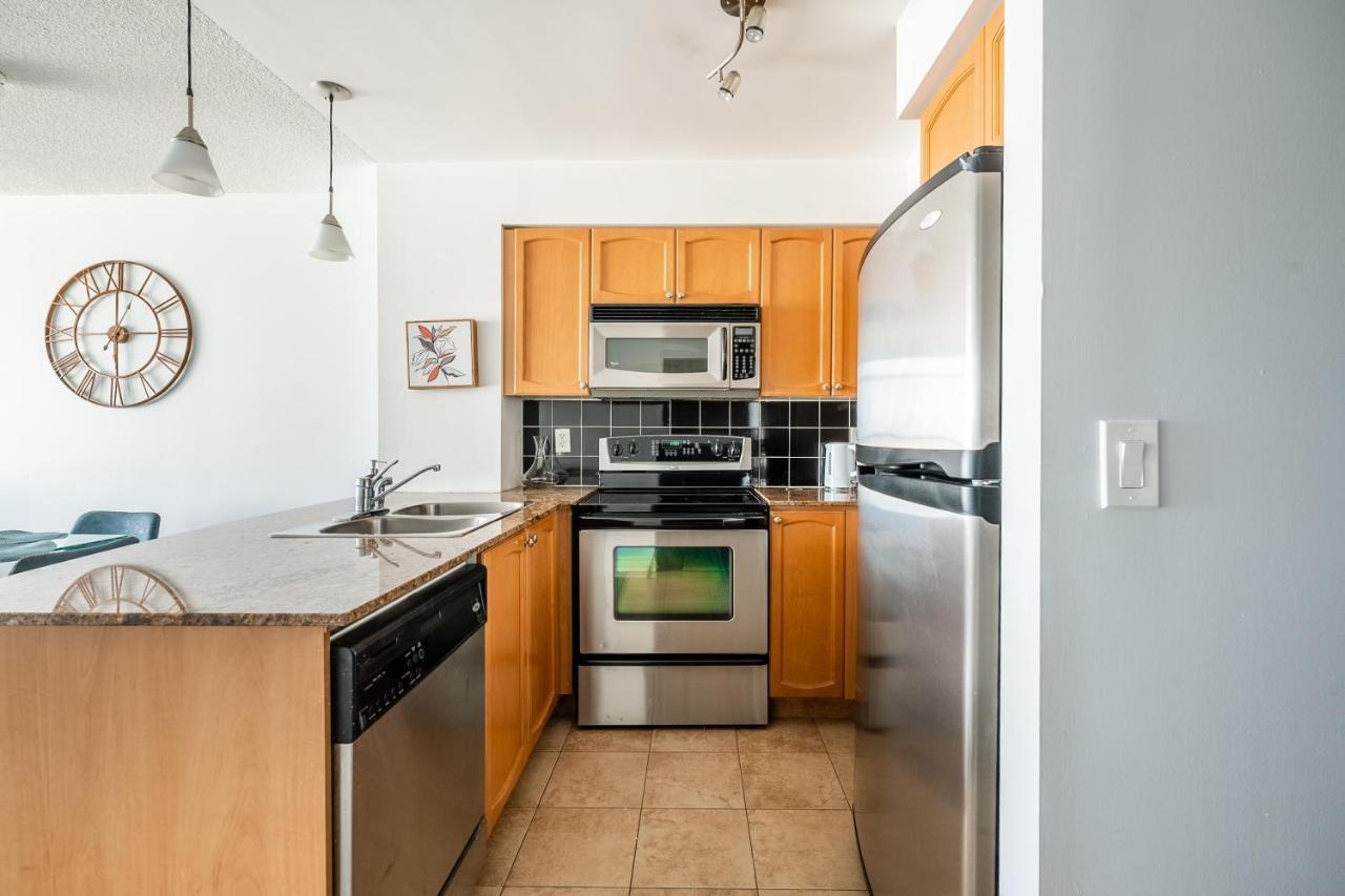 Globalstay Yonge St Condos تورونتو المظهر الخارجي الصورة