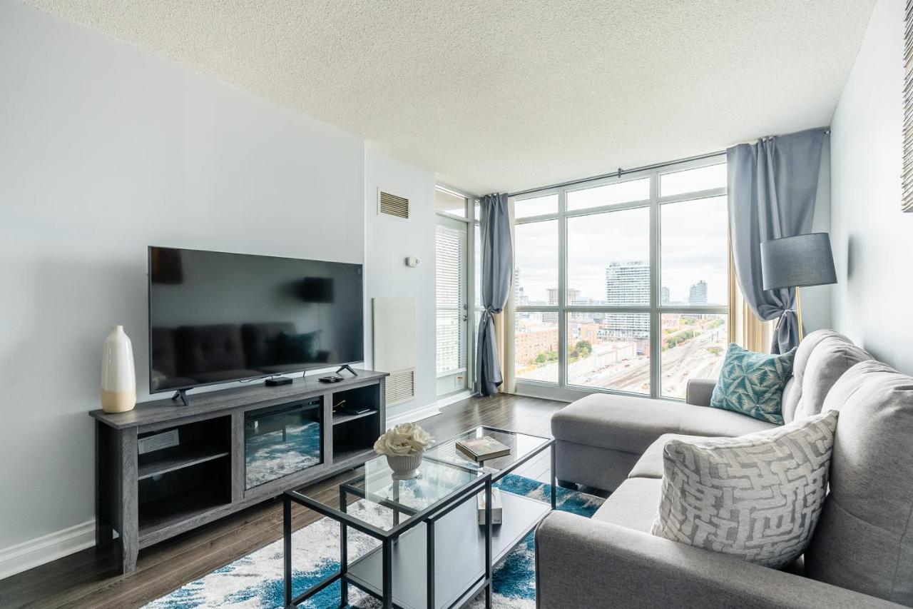 Globalstay Yonge St Condos تورونتو المظهر الخارجي الصورة