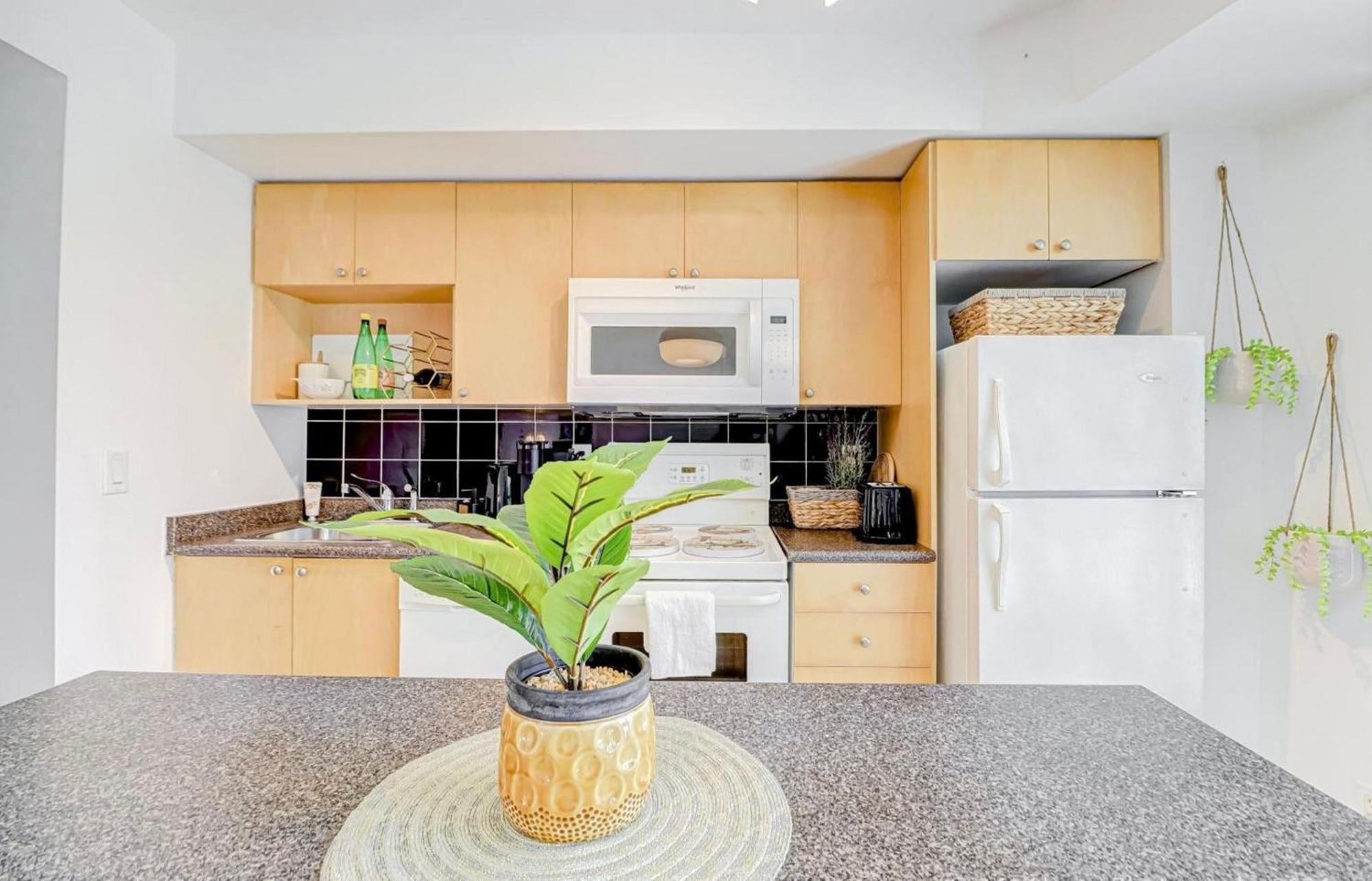 Globalstay Yonge St Condos تورونتو المظهر الخارجي الصورة