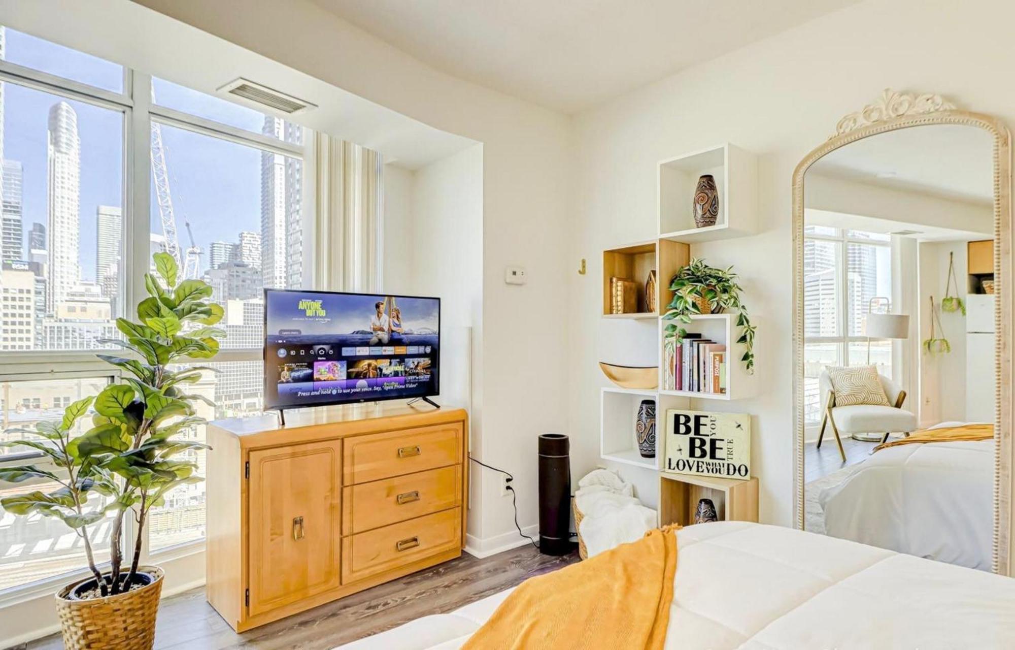 Globalstay Yonge St Condos تورونتو المظهر الخارجي الصورة