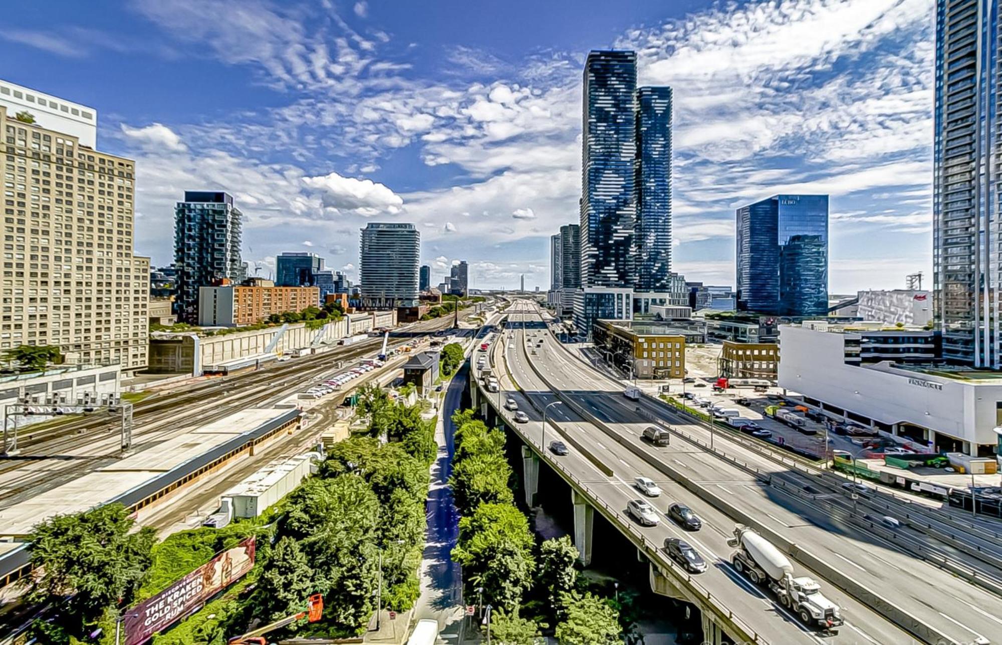 Globalstay Yonge St Condos تورونتو المظهر الخارجي الصورة