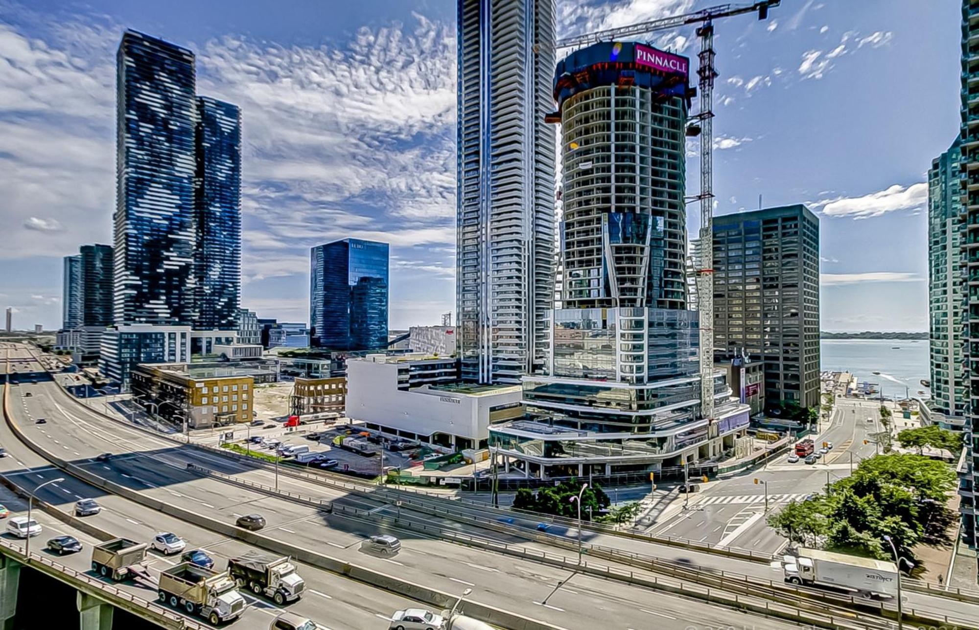 Globalstay Yonge St Condos تورونتو المظهر الخارجي الصورة