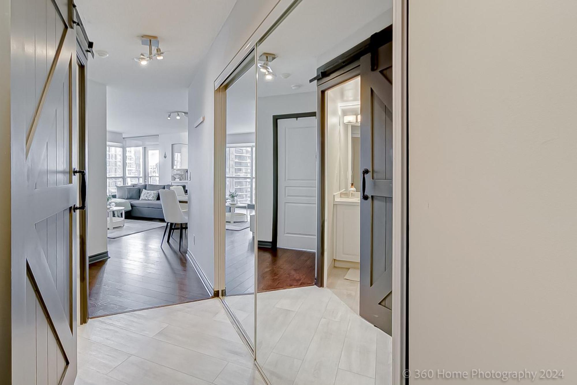 Globalstay Yonge St Condos تورونتو المظهر الخارجي الصورة